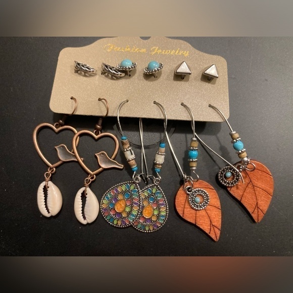 3/$20 Bohemian style earring set- 6 pair set. Brand new. Great stocking stuffer - Picture 1 of 3